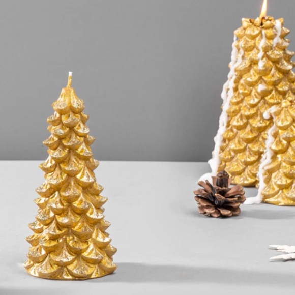 NWT: Christmas Tree Candle With Gutter - Picture 2 of 11